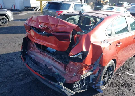 2022 Kia Forte Lxs из США, поврежденный, VIN 3KPF24AD0NE453918